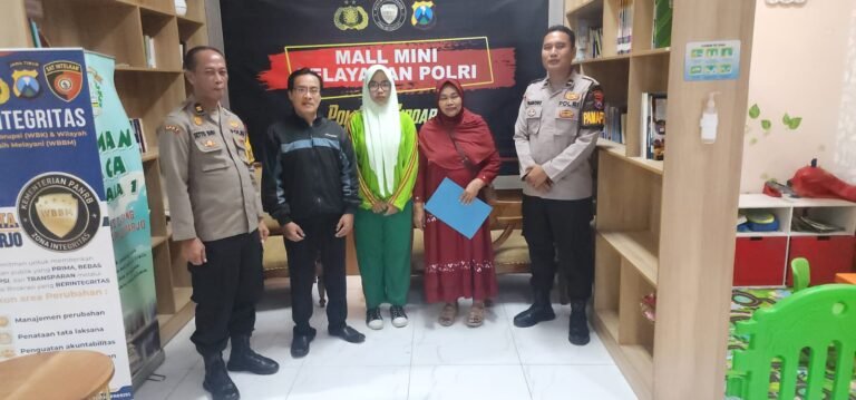 Pamapta Polresta Sidoarjo Berhasil Temukan Anak Hilang, Keluarga Apresiasi Kerja Keras Polisi