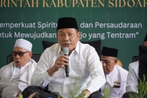 Bupati Sidoarjo bersama Ribuan Warga Berdoa Bersama untuk Bangsa