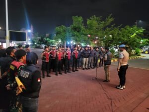 Antisipasi Peredaran Narkoba, Polisi dan TNI Razia Kafe serta Tempat Karaoke di Sidoarjo