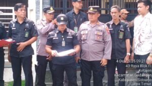 PN Sidoarjo dan Rizky Anggara Yoga Pratama and Partner Berhasil Eksekusi Rumah di Perum Nagoya Puri Surya Jaya