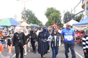 Ribuan Warga Sidoarjo Padati Car Free Day di Jalan A. Yani
