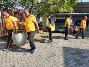 Polresta Sidoarjo Gelar Kurve Serentak, Wujud Peduli Kebersihan Lingkungan