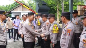 Kapolres Nganjuk Tekankan Pelayanan Empati dan Transparansi Anggaran Saat Tatap Muka di Jatikalen dan Patianrowo