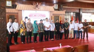 Presiden Salurkan 220 Becak Listrik di Nganjuk, Kapolres Ingatkan Larangan Modifikasi Ganggu Faktor Keselamatan