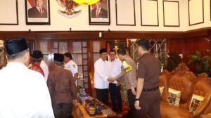 Kapolres Nganjuk Pastikan Pengamanan Maksimal Saat Kunjungan Menteri Sosial di Pendopo