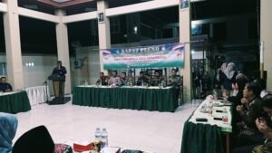 Polsek dan Koramil Gedangan Monitoring Rapat Pleno Penetapan Nomor Urut Cakades