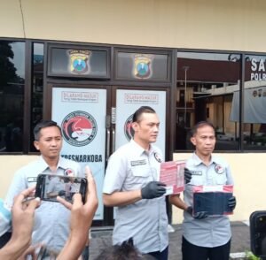 Polres Tanjungperak Bongkar Jaringan Sabu di Surabaya, Empat Pengedar Diamankan