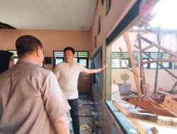 Sidak SDN Waung, Bupati Subandi Pastikan Perbaikan Segera Dilaksanakan