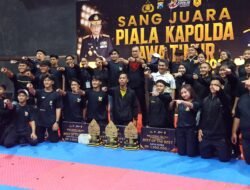 Kasat Narkoba Polres Tanjung Perak Jadi Official Sukses Mengantarkan Atlit Karate Cup ke Ajang Lima Besar Raih 21 Medali