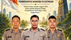 DUKA MENDALAM: Satresnarkoba Polres Pelabuhan Tanjung Perak Sampaikan Penghormatan Terakhir untuk Tiga Pahlawan Bhayangkara yang Gugur di Katingan