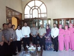 Anjangsana Hari Bhayangkara ke-80, Kapolresta Sidoarjo Pererat Silaturahmi dengan Purnawirawan Polri