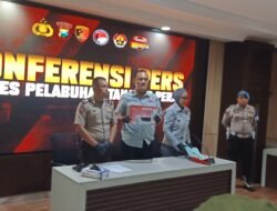 The Silver Police Satresnarkoba Tanjung Perak Libas Pengedar Sabu Bermodus Ranjau dan Aplikasi Zani, King Masih Diburu