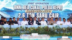 Terbongkar! Kapal Berbendera Tanzania Bawa 2,6 Ton Metamfetamin Cair di Perairan Karimun