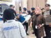 Polisi Sidoarjo Bantu Evakuasi dan Dampingi Santri Korban Keracunan