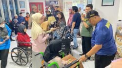 Tim Dokkes Polresta Sidoarjo Patroli Kesehatan, Pantau Kondisi Santri Ponpes di Tanggulangin