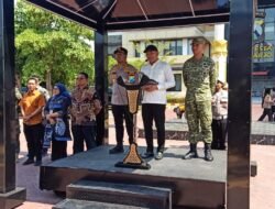 Jangan Kejar Rupiah dengan Nyawa! Forkopimda Sidoarjo Bagikan Sembako untuk 1.000 Ojol Kenang Alfan