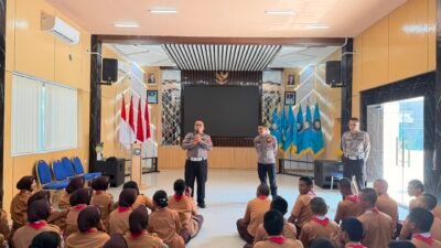 Polresta Sidoarjo Edukasi Siswa SMA Hang Tuah 5 Candi tentang Pemanfaatan AI