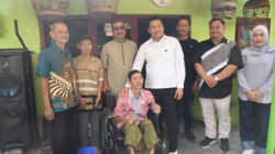 Bupati Subandi Bantu Perbaikan Rumah dan Serahkan Kursi Roda di Buduran