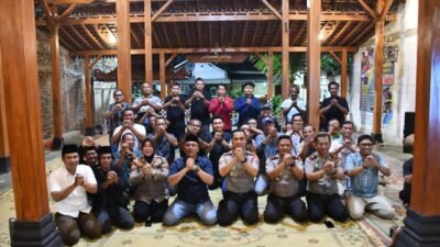 Polisi Bersama Masyarakat: Kapolres Madiun Kota Ngopi Bareng Warga,Serap Aspirasi Perkuat Kamtibmas