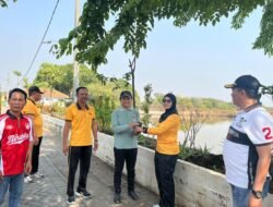 Polsek Sedati Gelorakan Green Policing, Kapolsek Bagikan Bibit Pohon Buah demi Sidoarjo Asri dan Sejuk